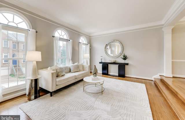 8026 KIDWELL TOWN Court Gallery 2