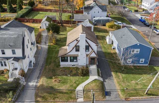 58 Hartsdale Road - 58 Hartsdale Road, Elmsford, NY 10523