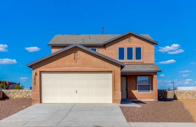 Home For Rent - Lovely East Side Rental W/ Refrigerated AC! Gallery 1