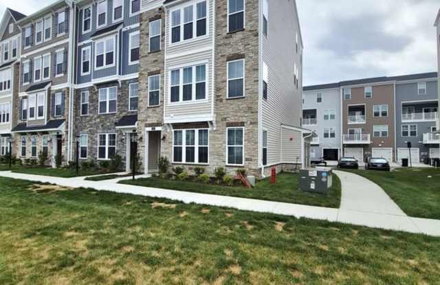 648 Brookwood Glen Terrace photos photos