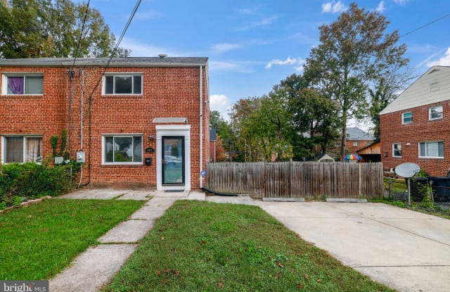 6010 LONGFELLOW ST - 6010 Longfellow Street, East Riverdale, MD 20737