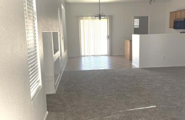30332 N DESERT WILLOW Boulevard Gallery 2