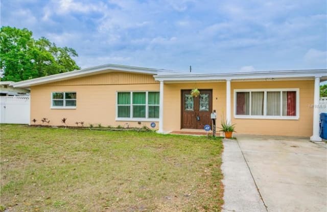 5550 38th Ave N - 5550 38th Avenue North, St. Petersburg, FL 33710