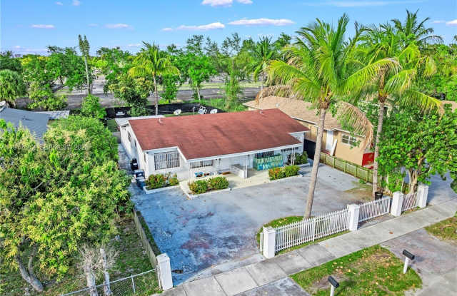 581 NW 113th St photos photos