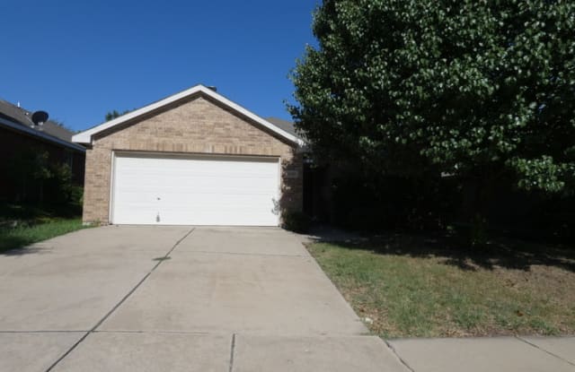 8729 Gaines Drive - 8729 Gaines Drive, Fort Worth, TX 76244