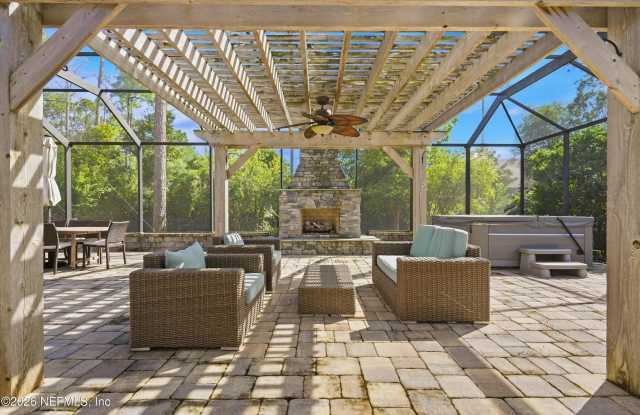 80 LAZY CREST Drive Gallery 4