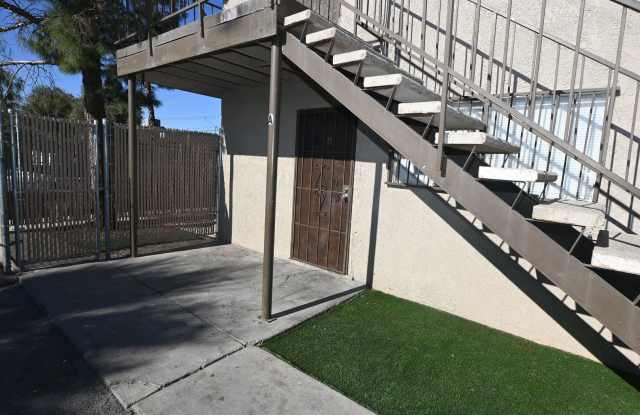 Downtown Las Vegas- Downstairs 2 Bedroom Apartment - 2301 Stewart Ave photos photos Downtown Las Vegas- Downstairs 2 Bedroom Apartment - 2301 Stewart Ave photos photos