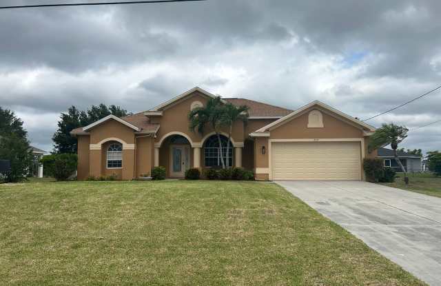 Gorgeous 4/2 wont last long photos photos