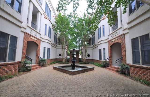 258 E Davie Street unit: 258 photos photos