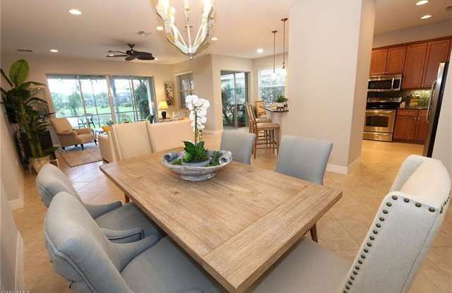 11293 Sparkleberry DR Gallery 3