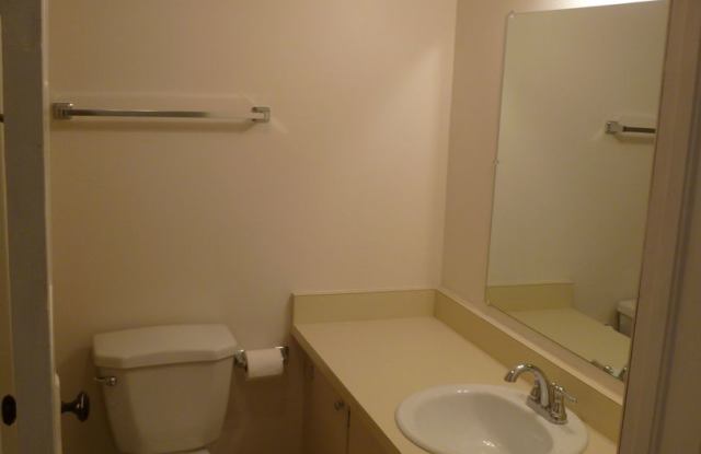 Charming 2-bedroom, 2-bath home in Kersey, CO Gallery 3