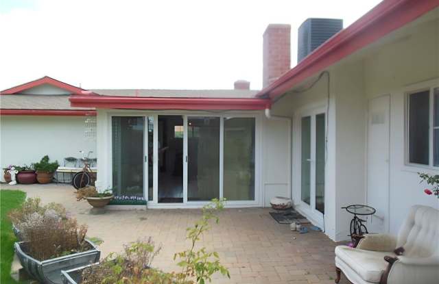 921 Donnybrook Avenue photos photos