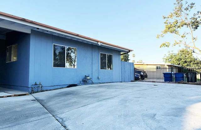 18540 Arminta Street photos photos