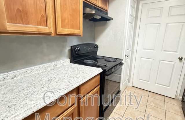 844 Hammond Manor Dr Gallery 2