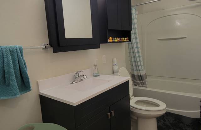 922 6th St photos photos 922 6th St photos photos