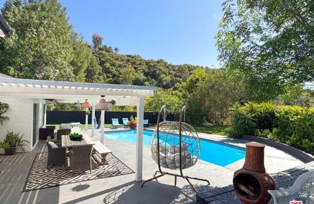 4327 Cezanne Ave photos photos