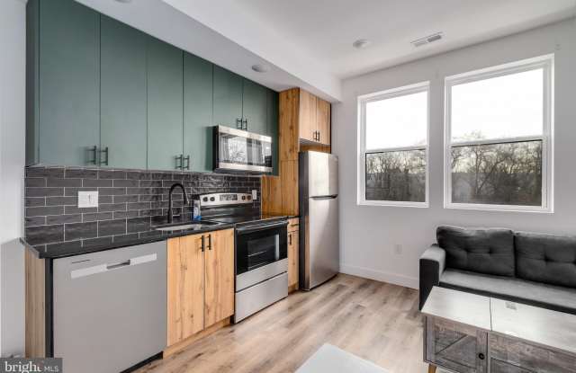 4243 MANTUA Avenue unit: 4 photos photos