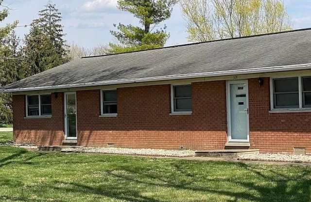 522 North Main Street - 522 North Main Street, Springboro, OH 45066