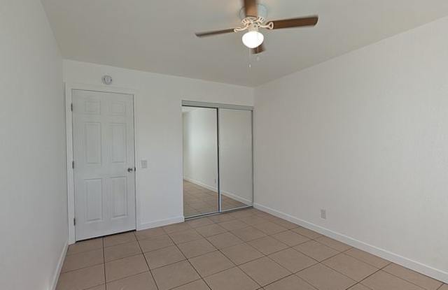 1422 Peckham St photos photos