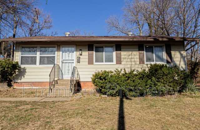 7600 E 50th St - 7600 East 50th Street, Kansas City, MO 64129