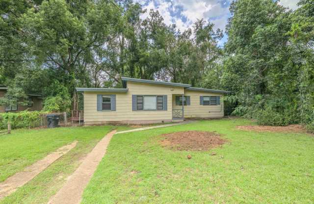1637 Atkamire Drive photos photos
