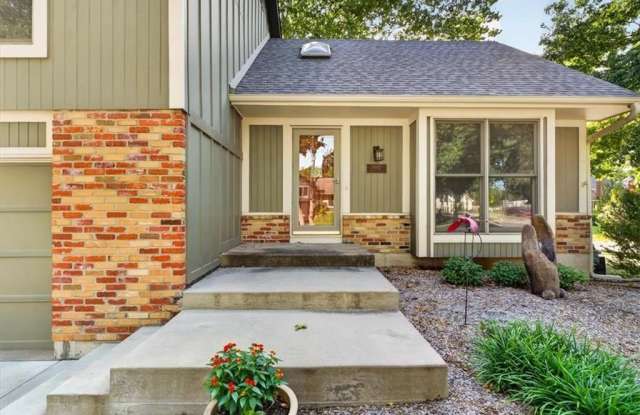 9002 SWARNER Drive Gallery 4