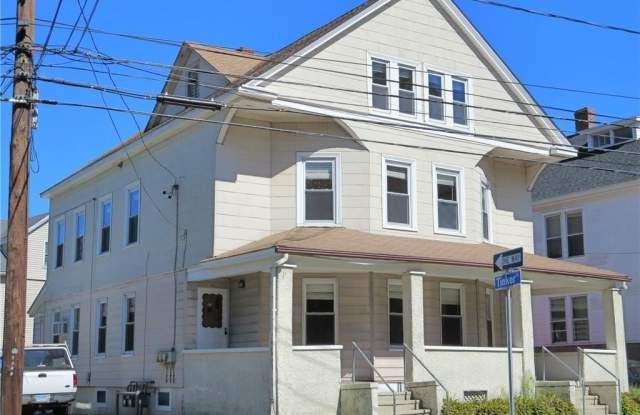 62 Montauk Avenue - 62 Montauk Avenue, New London, CT 06320