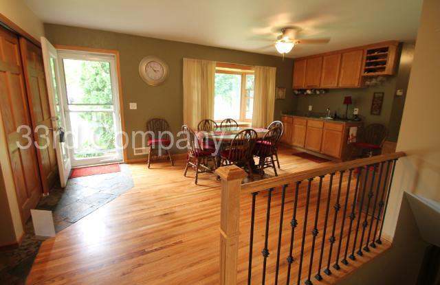 8483 Hinton Avenue South Gallery 4
