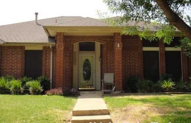 4219 Harvest Point Drive Gallery 3