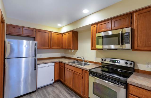 2028 S Main St - Unit B - 2028 South Main Street, Seattle, WA 98144