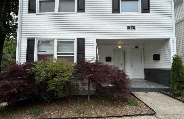 33 GRANT ST photos photos