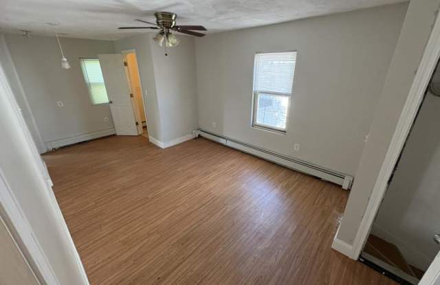 2532 Massachusetts Ave. Gallery 2
