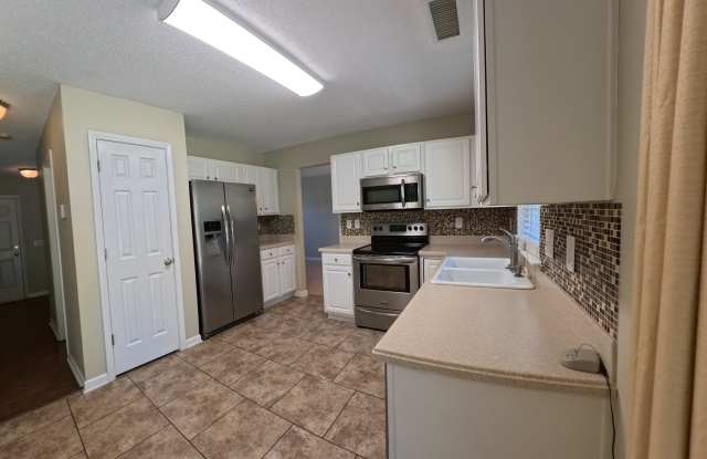 13307 Arbor Meadows Court Gallery 3