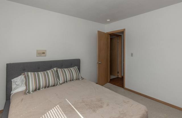 Eastridge Villa Apartments Gallery 3