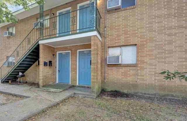 1136 Aster Street photos photos