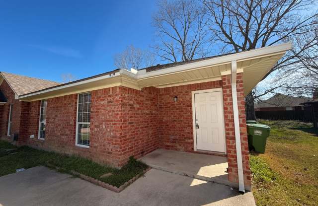 919 Farmington Road photos photos