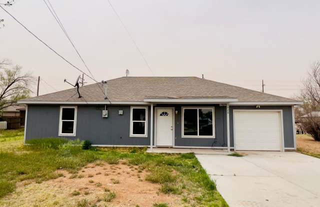 Charming 3 Bedroom Home photos photos