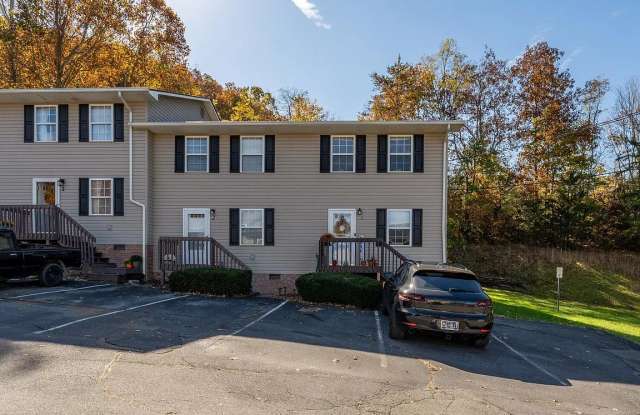 200 Arrowhead Dr. Gallery 2