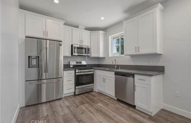 19835 Blythe photos photos