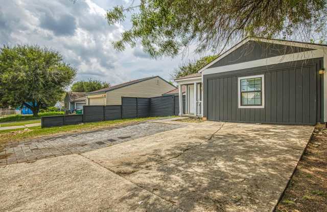 4111 Sunrise Terrace Drive - 4111 Sunrise Terrace Drive, San Antonio, TX 78244