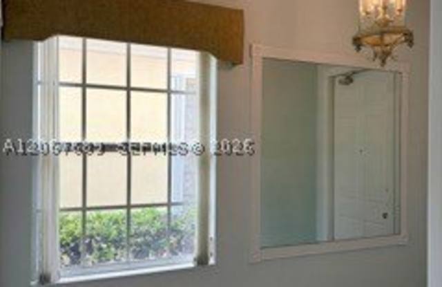 2786 James River Rd Gallery 2