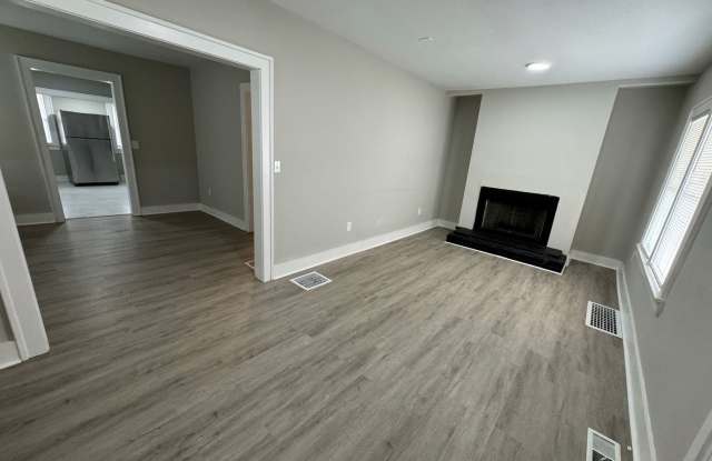 Spacious 3-Bedroom, 2-Bath Kansas City Home Gallery 3