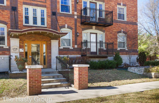 4328 Walnut Unit 1A Gallery 2