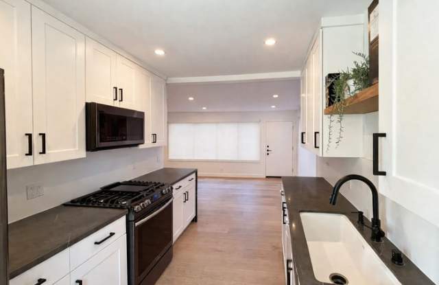 1554 Diamond Street photos photos