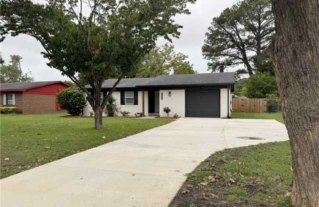 2230 Kingsberry Lane Gallery 3