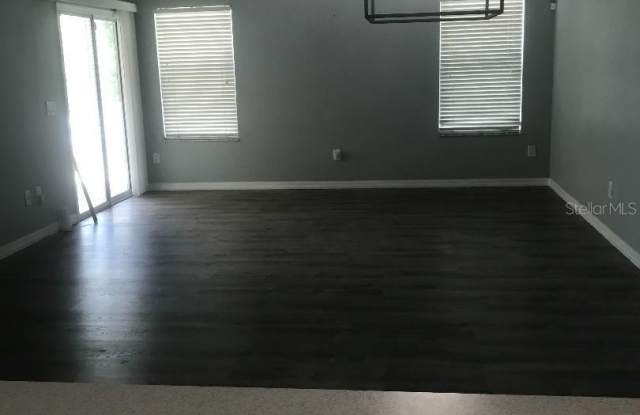 12377 NE 50TH View Gallery 3
