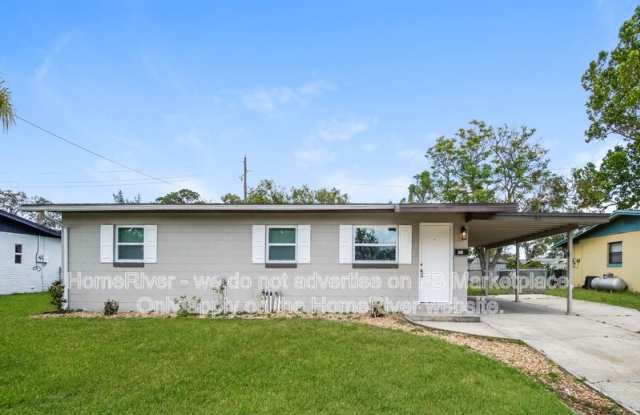 363 Lionel Ave photos photos