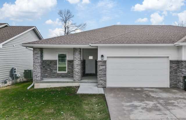 4463 Lower Beaver Road photos photos