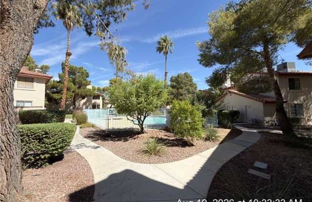 705 Rock Springs Drive Gallery 4