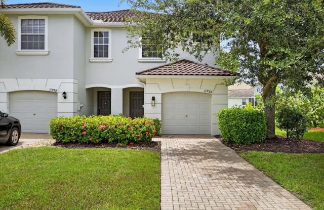 3 Bedroom 2.5 Bath With large Loft/ Office/ Play Area Townhome with Garage gated community photos photos